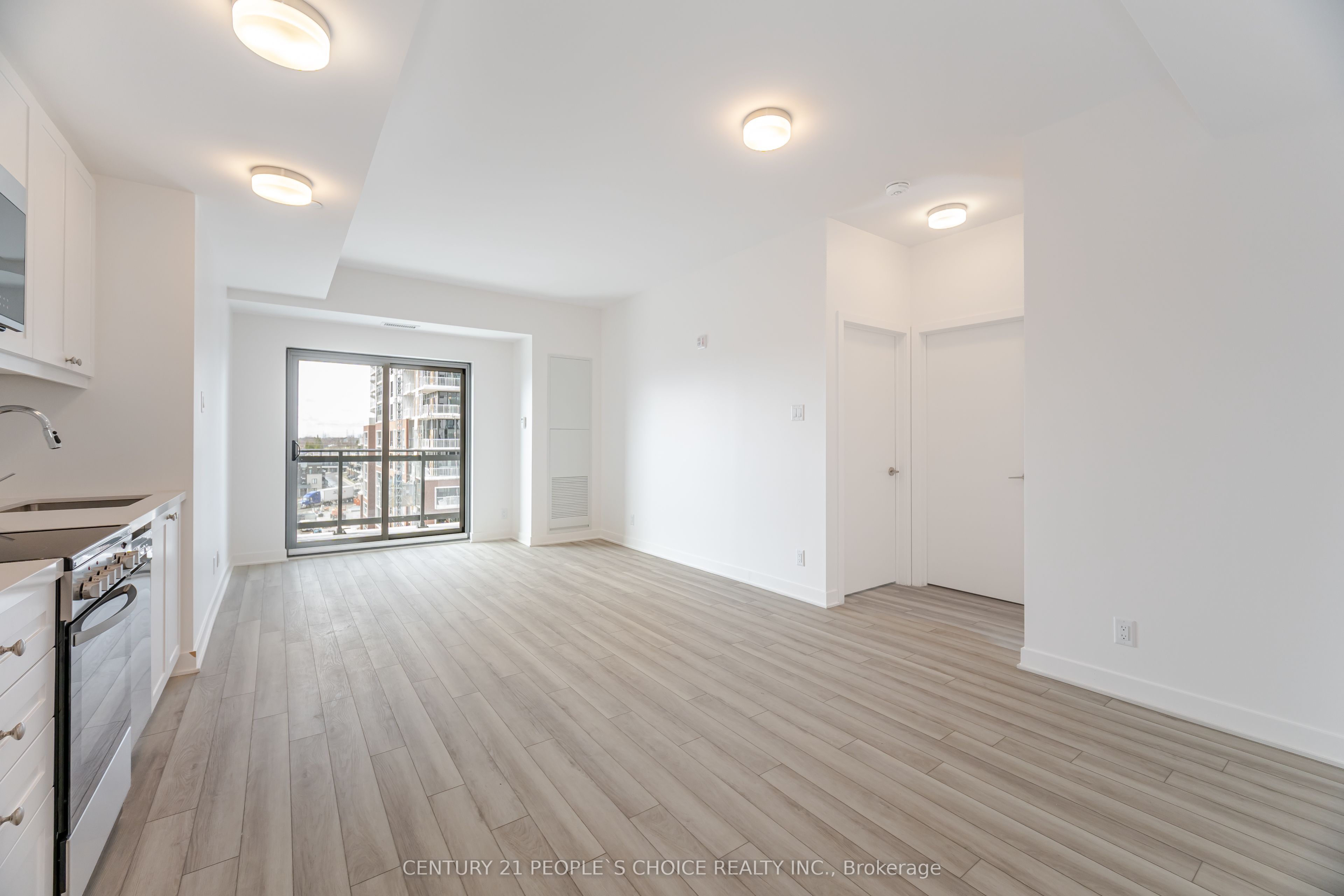 55 Clarington Boulevard, #601