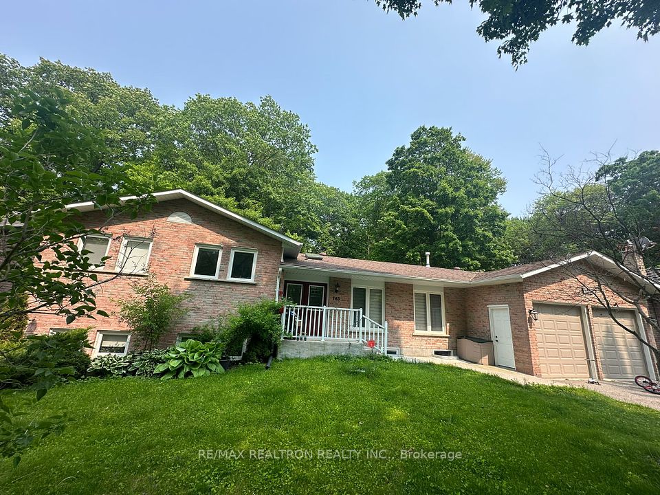 165 Park Avenue, East Gwillimbury, ON L9N 1J5