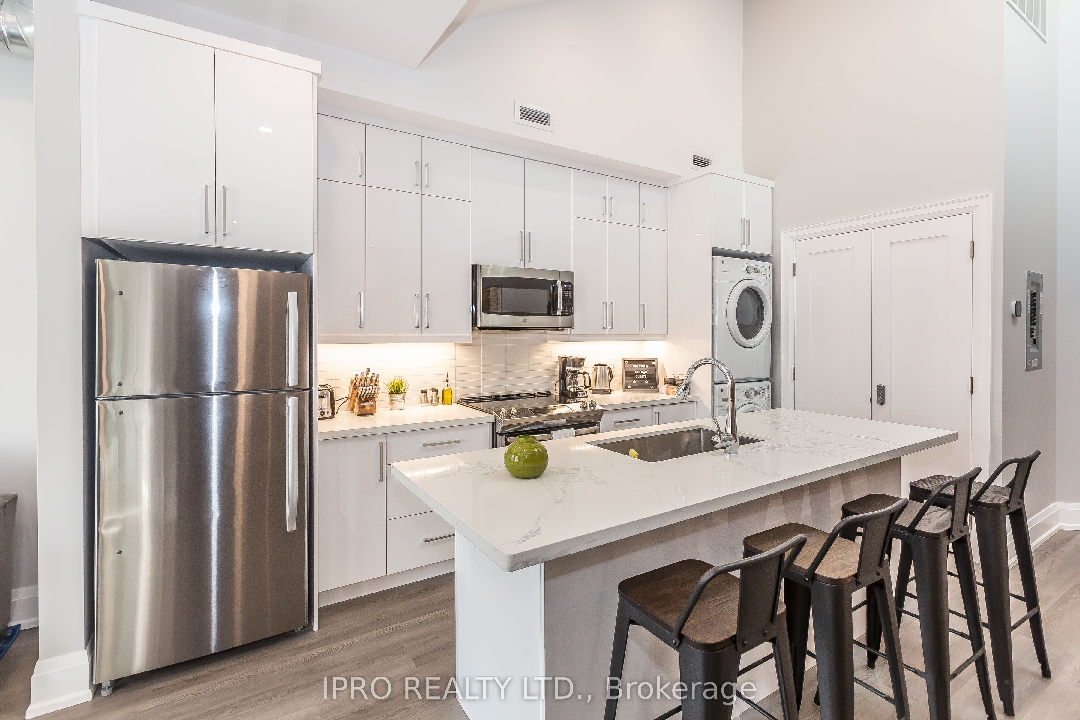 20 Gardiner Street, Meaford, ON N4L 1K9