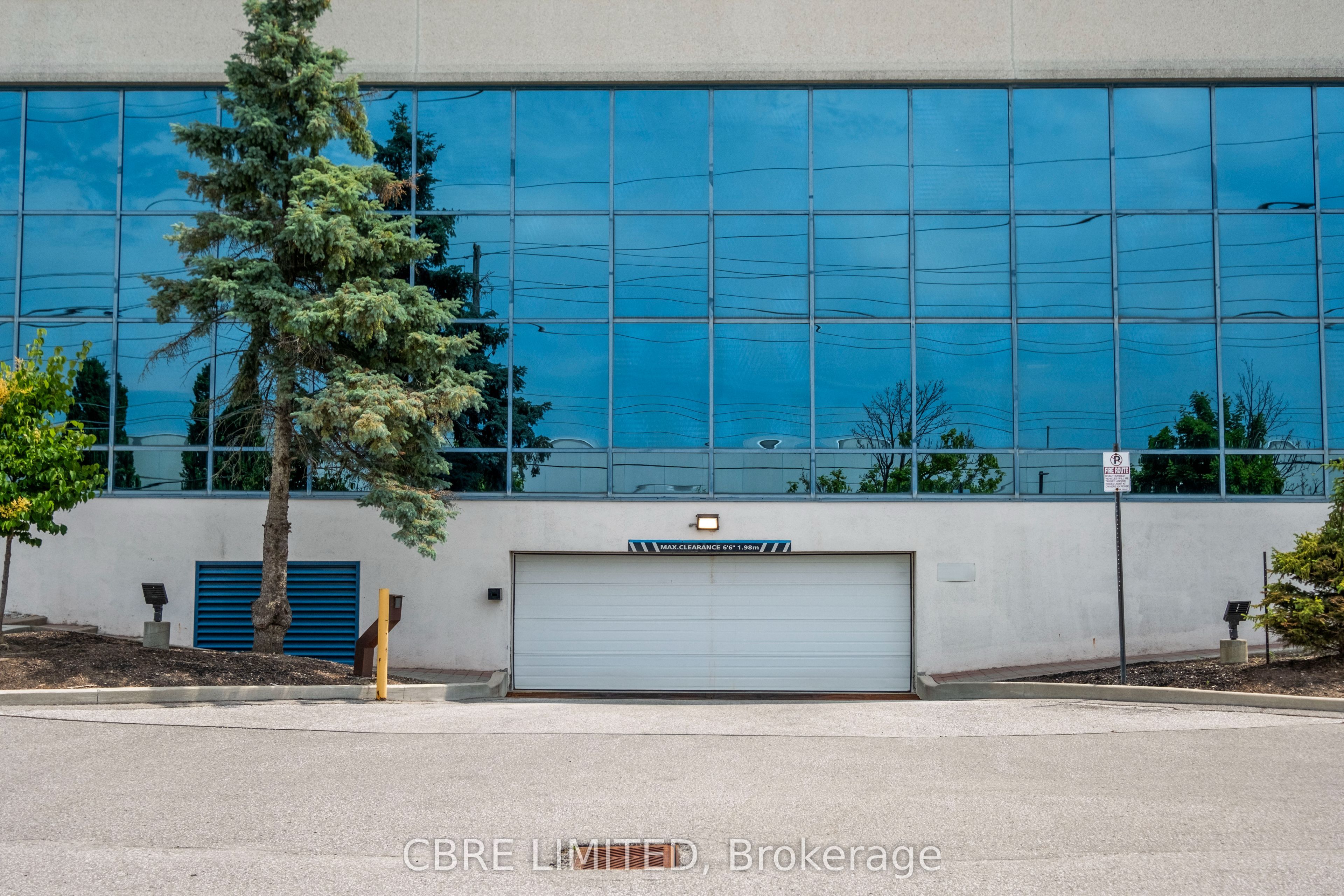 80 Whitehall Drive