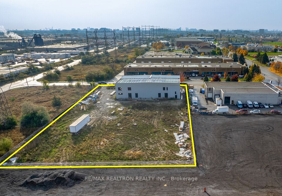 10 Vice Regent Boulevard ; MLS ID: W10417857