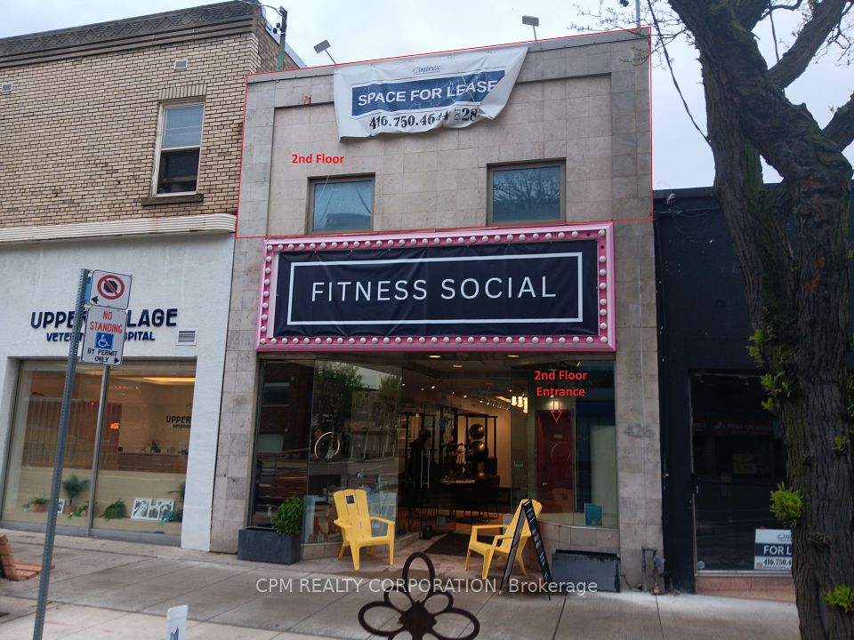 426 Eglinton