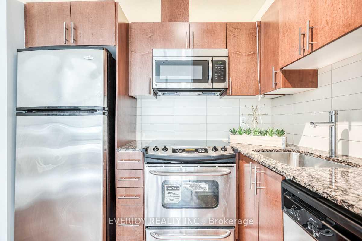 1 Bedroom Condo at 96 St Patrick,  Toronto For sale
