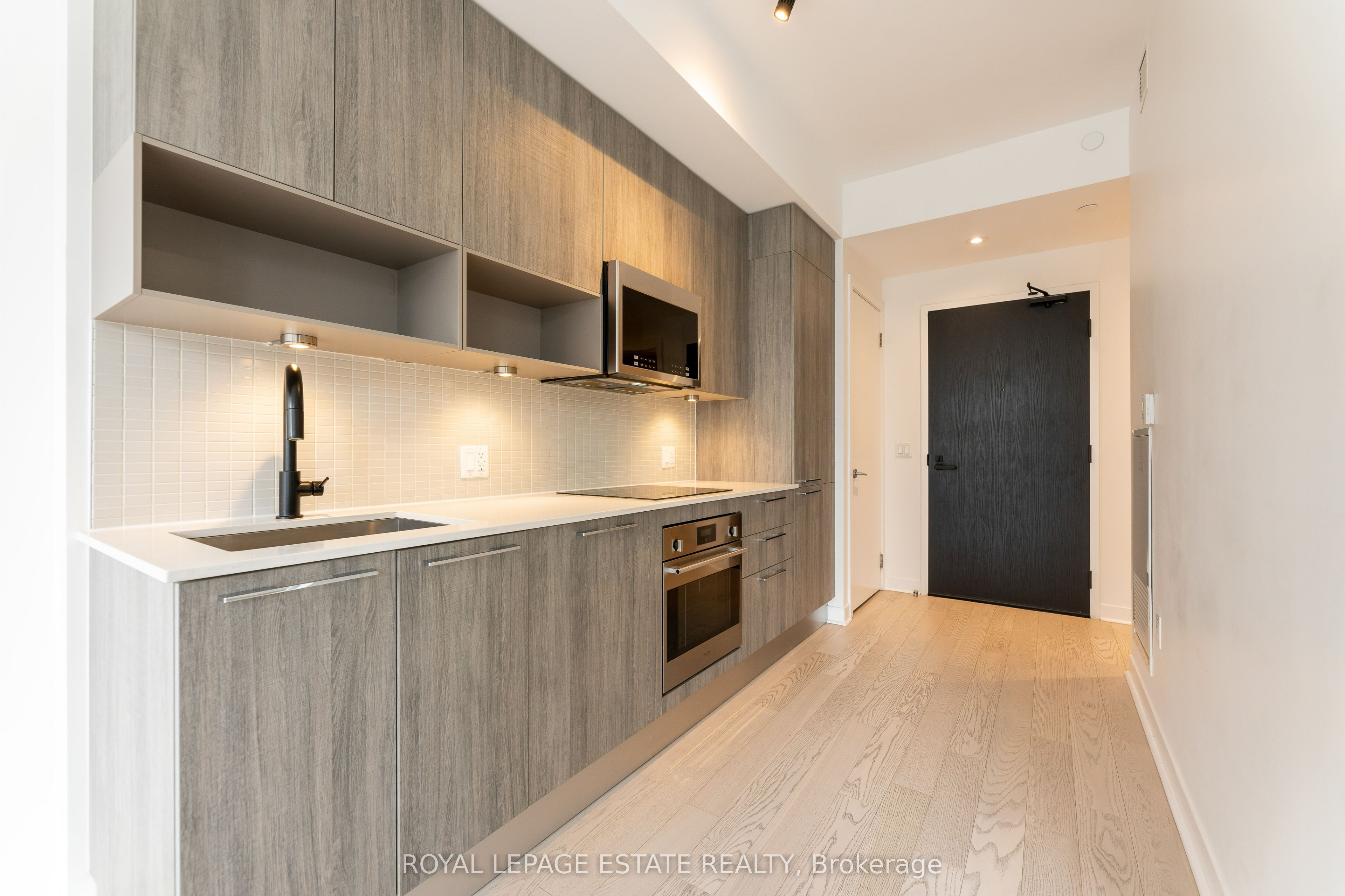 501 Adelaide Street W, #1106