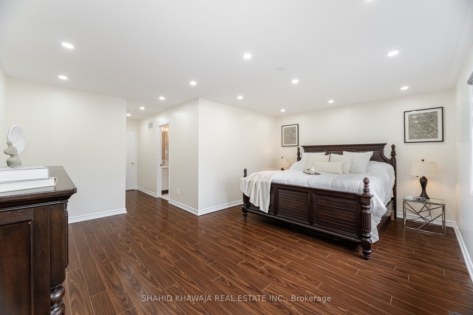 3053 Cabano Crescent