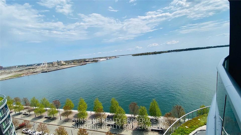 1 Edgewater Drive