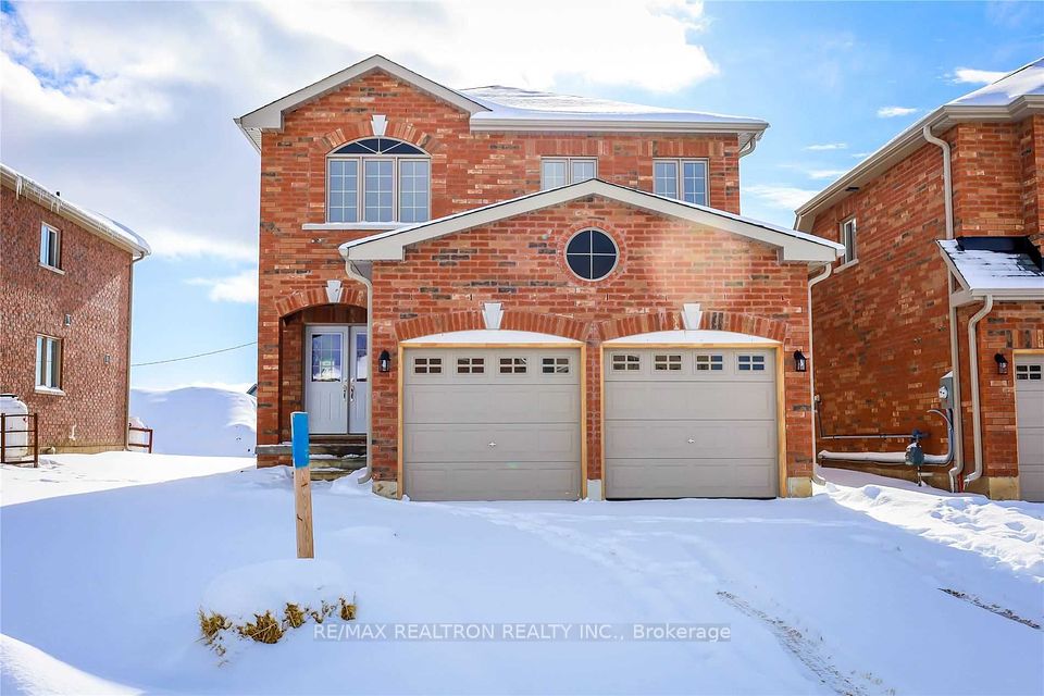 52 Carew Boulevard