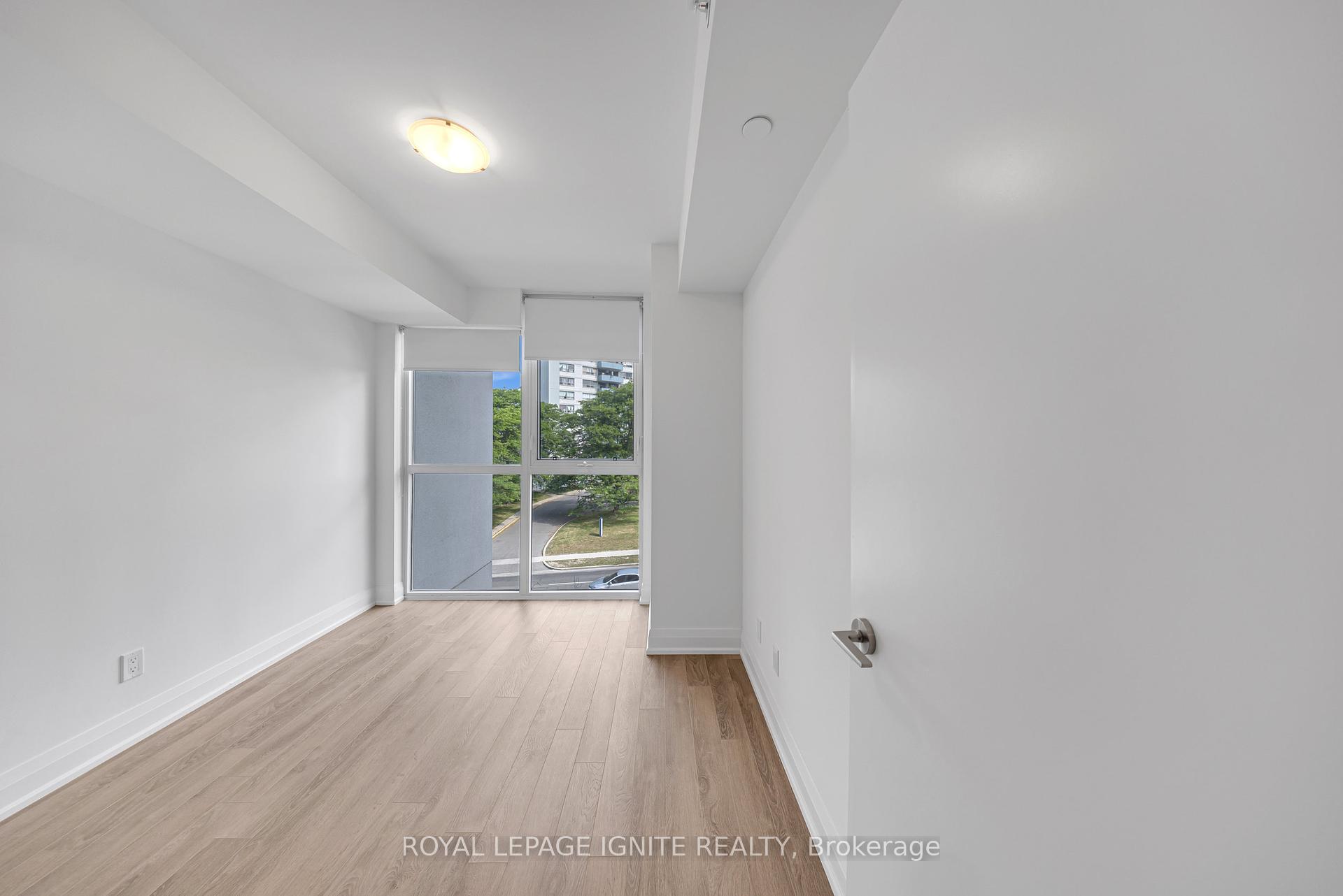 3 Bedrooms Condo at 1461 Lawrence, Toronto For sale