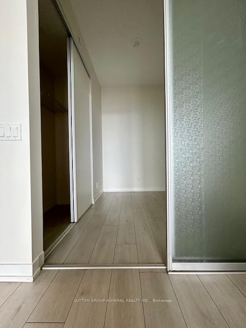 3 Bedrooms Condo at 898 Portage,  Vaughan For sale