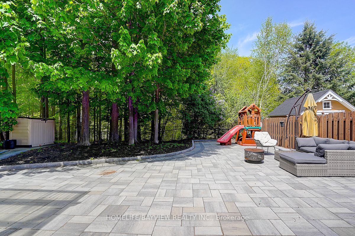 46 Canyon Hill Avenue