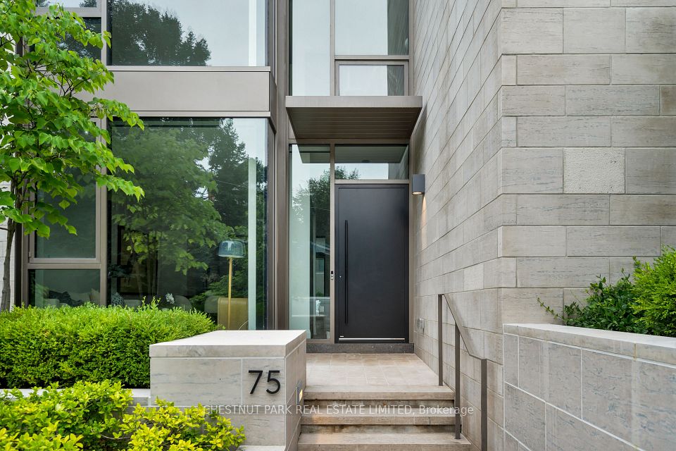 75 Foxbar Road, Toronto, ON M4V 2G5