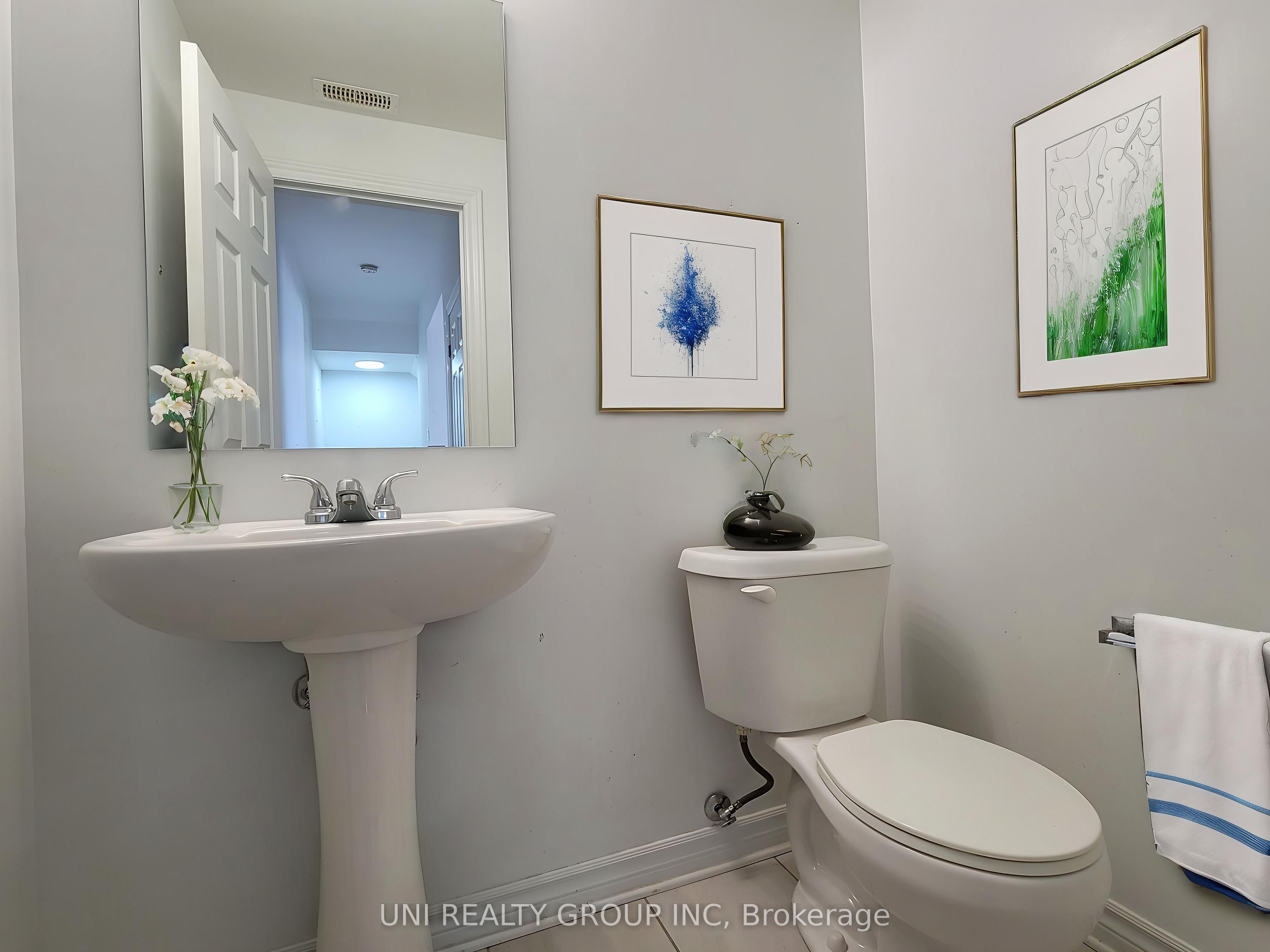 298C Everest Private, ElmvaleAcresandArea, ON K1G 4E3