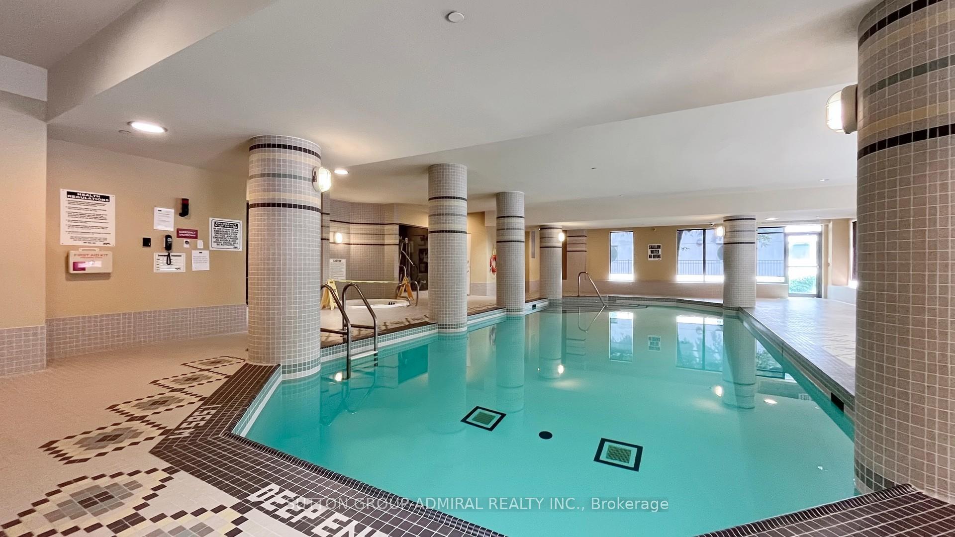 1 Bedroom Condo at 21 Hillcrest, Toronto For sale