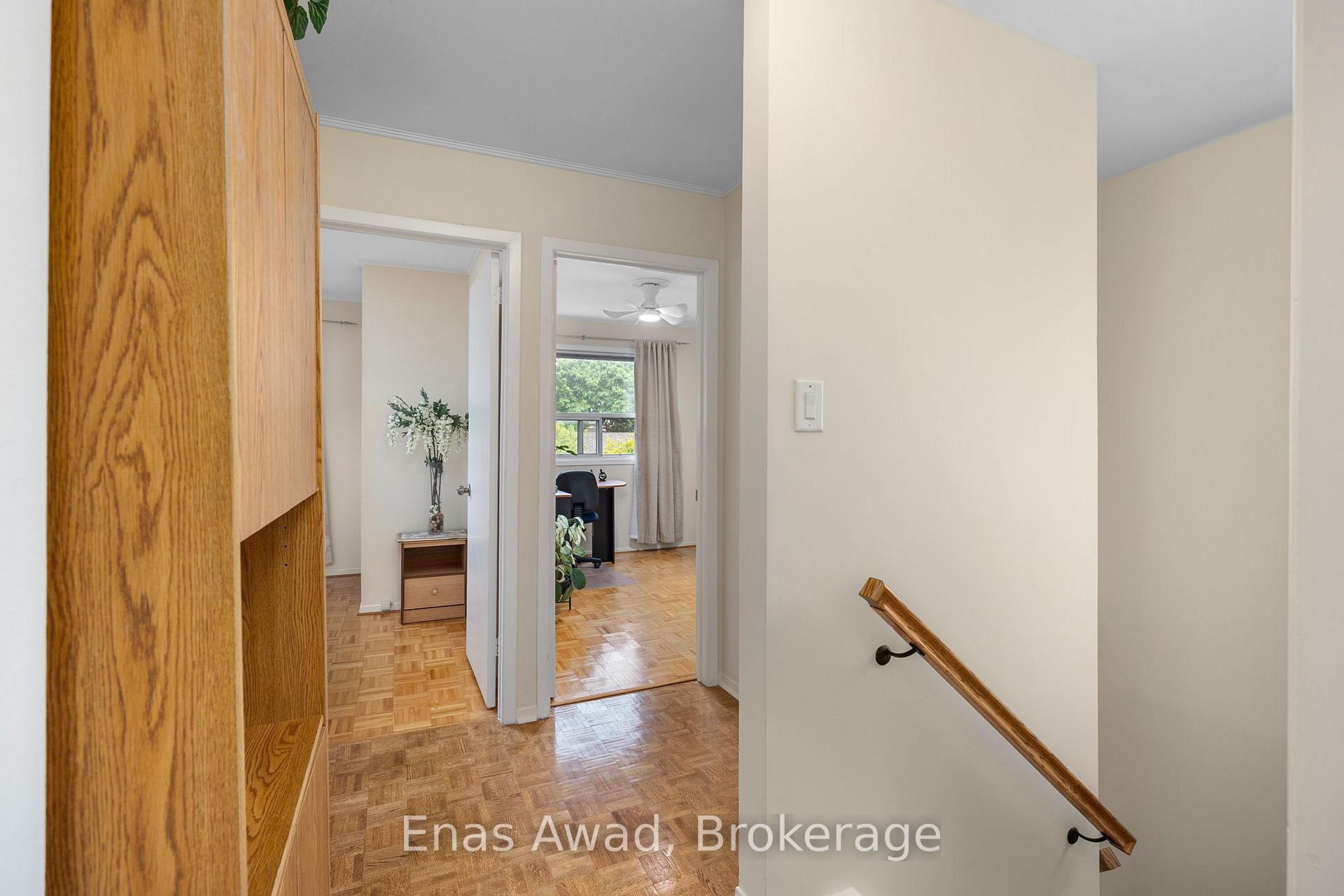 3 Bedrooms Condo at 74 Black Hawk, Toronto For sale