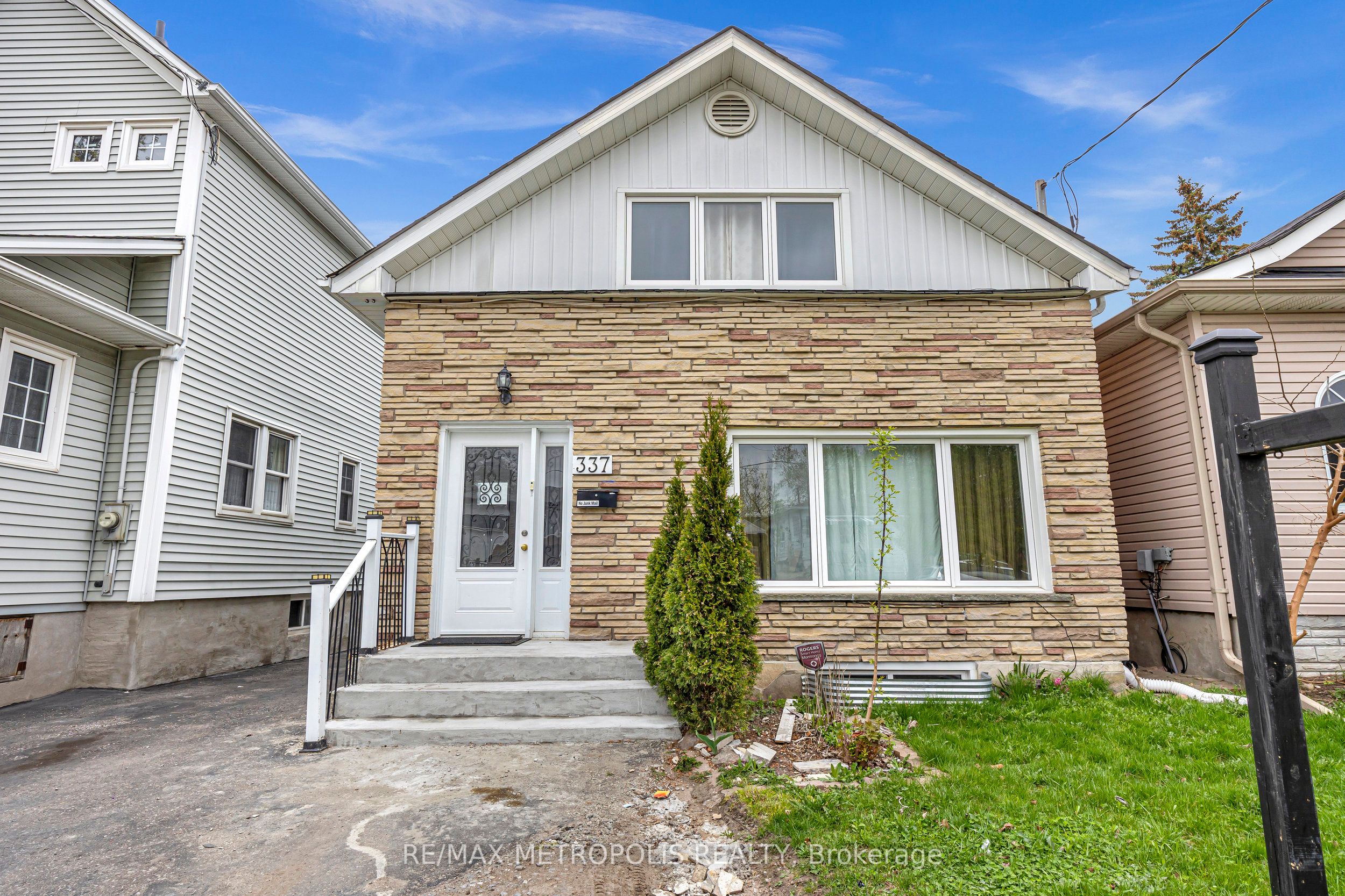 337 Pine Avenue