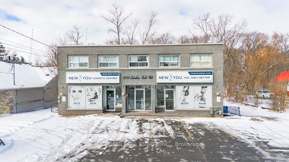 1651 Lakeshore