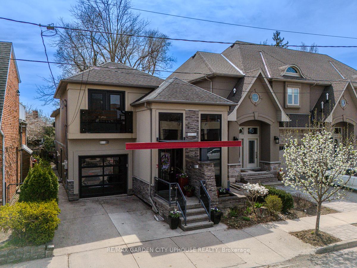 3 CHERRY Street, St. Catharines, ON L2R 5M3