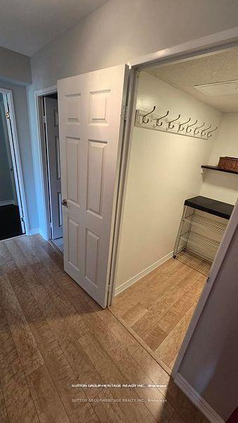 2 Bedrooms Condo at 75 Wynford Heights, Toronto For sale