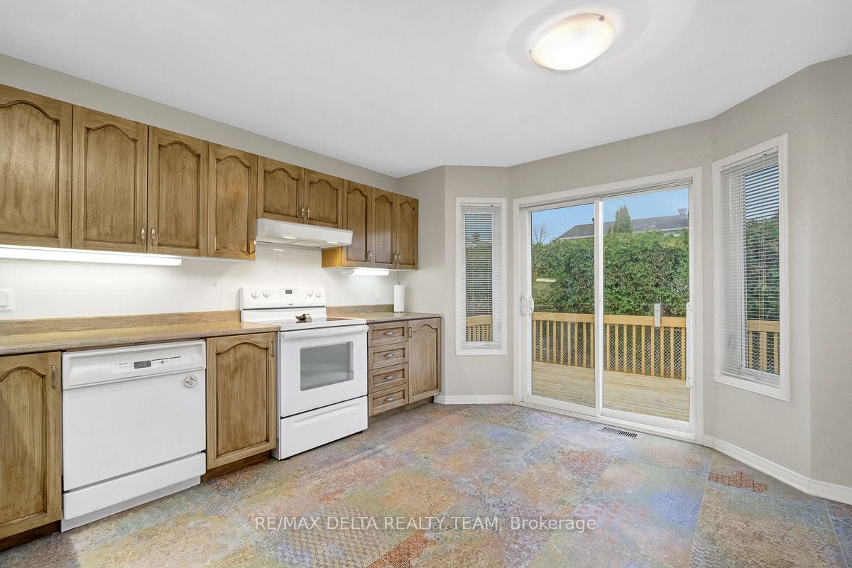 1666 Sunview Drive