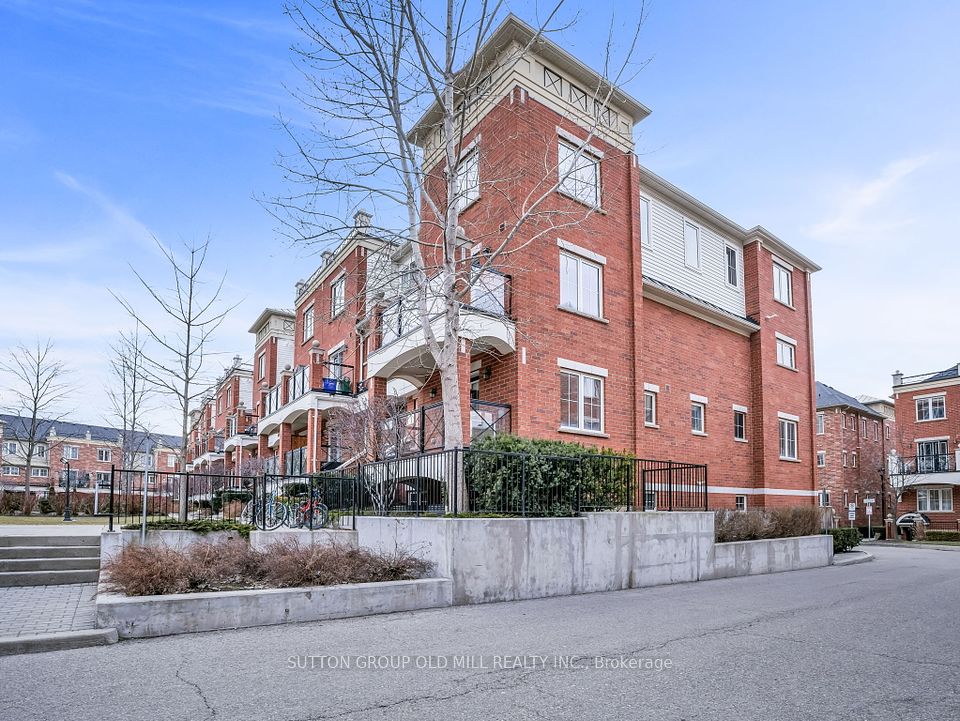 43 Hays Boulevard