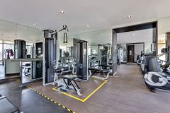 18 Yorkville Avenue 318