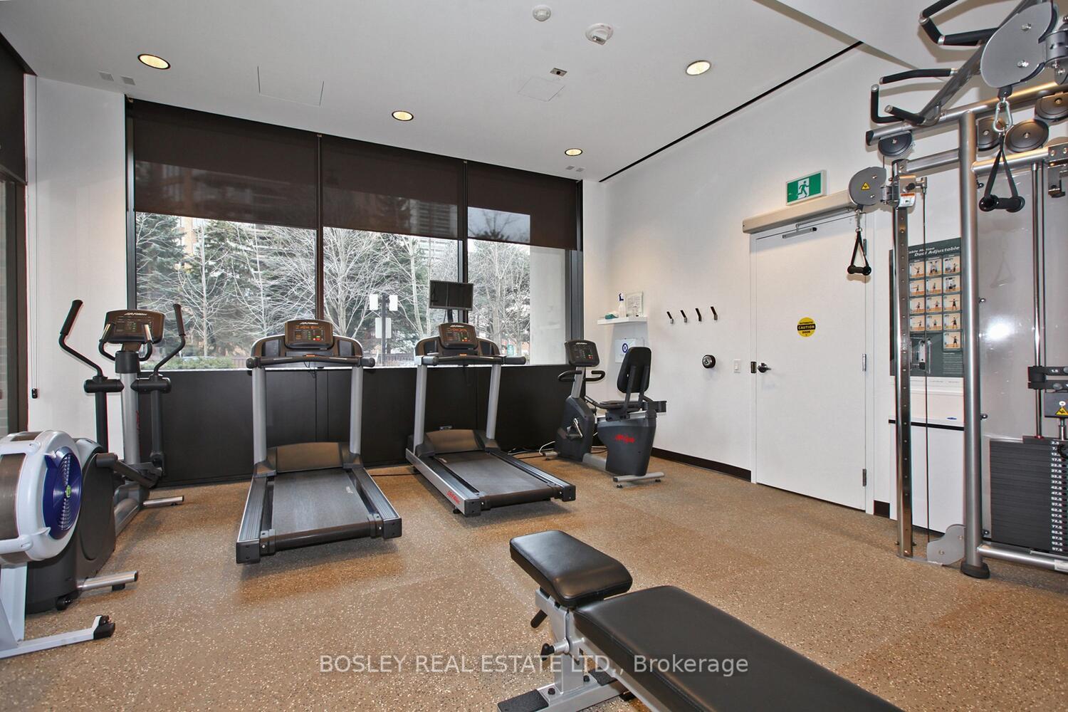 2 Bedrooms Condo at 20 Avoca, Toronto For sale