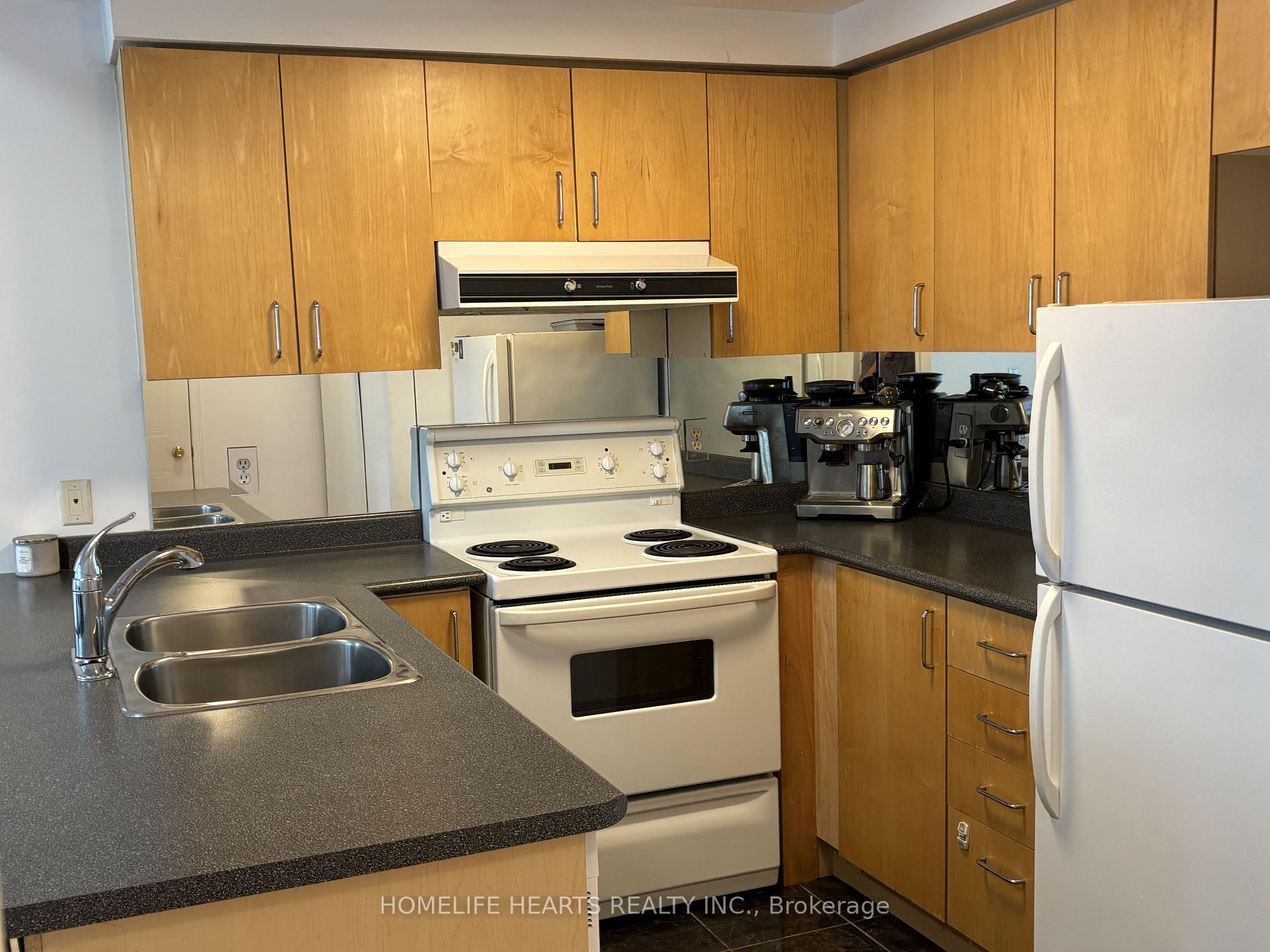 2 Bedrooms Condo at 760 Lawrence, Toronto For sale