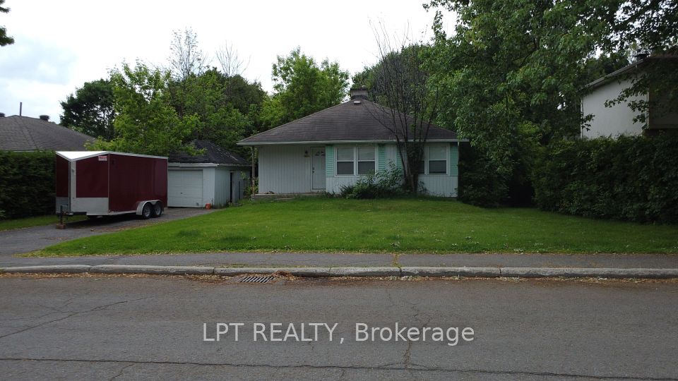 868 Mountainview