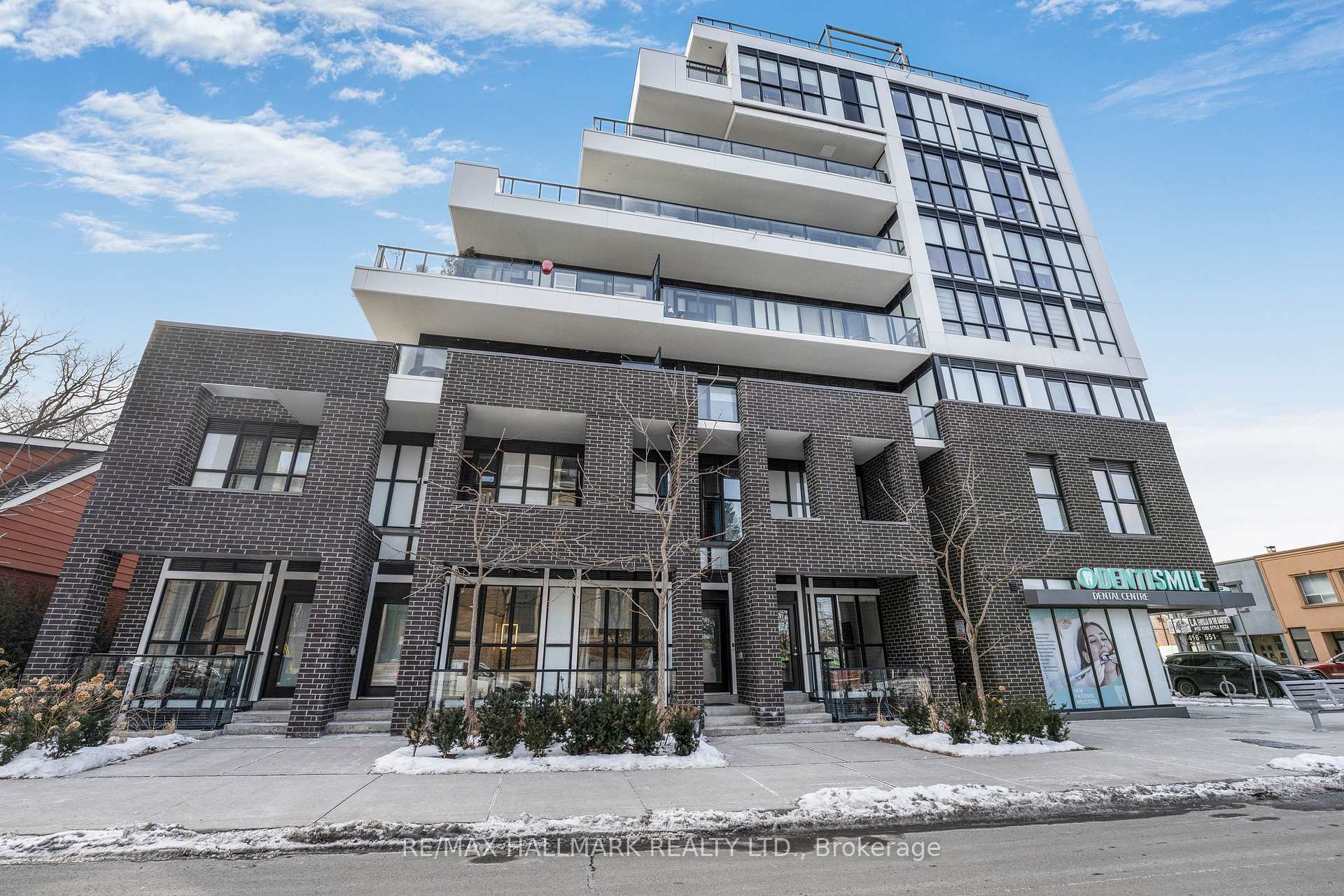 2 Bedrooms Condo at 2301 Danforth, Toronto For sale