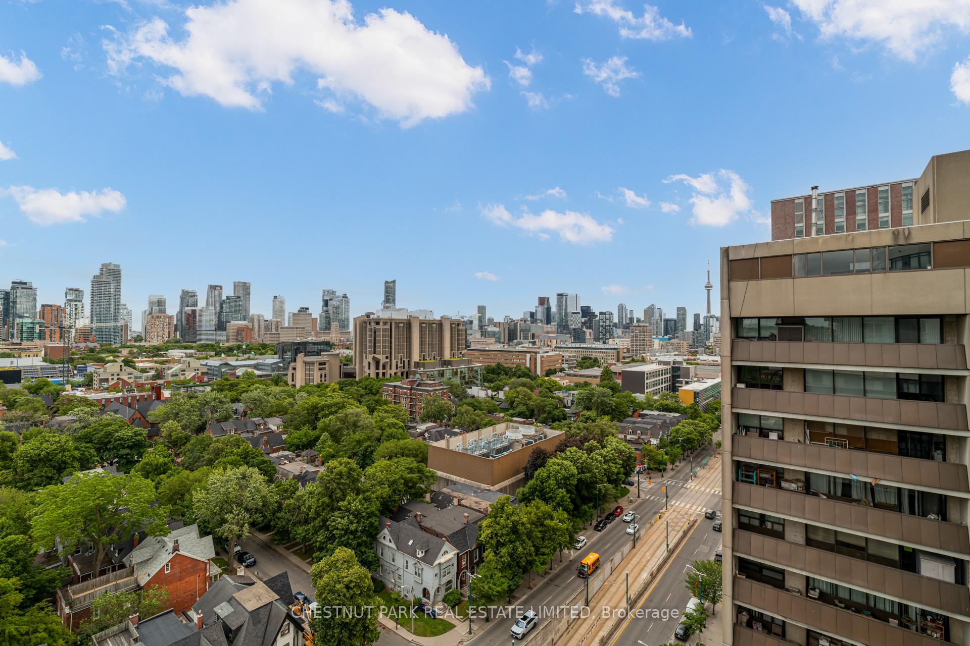 2 Bedrooms Condo at 736 Spadina, Toronto For sale