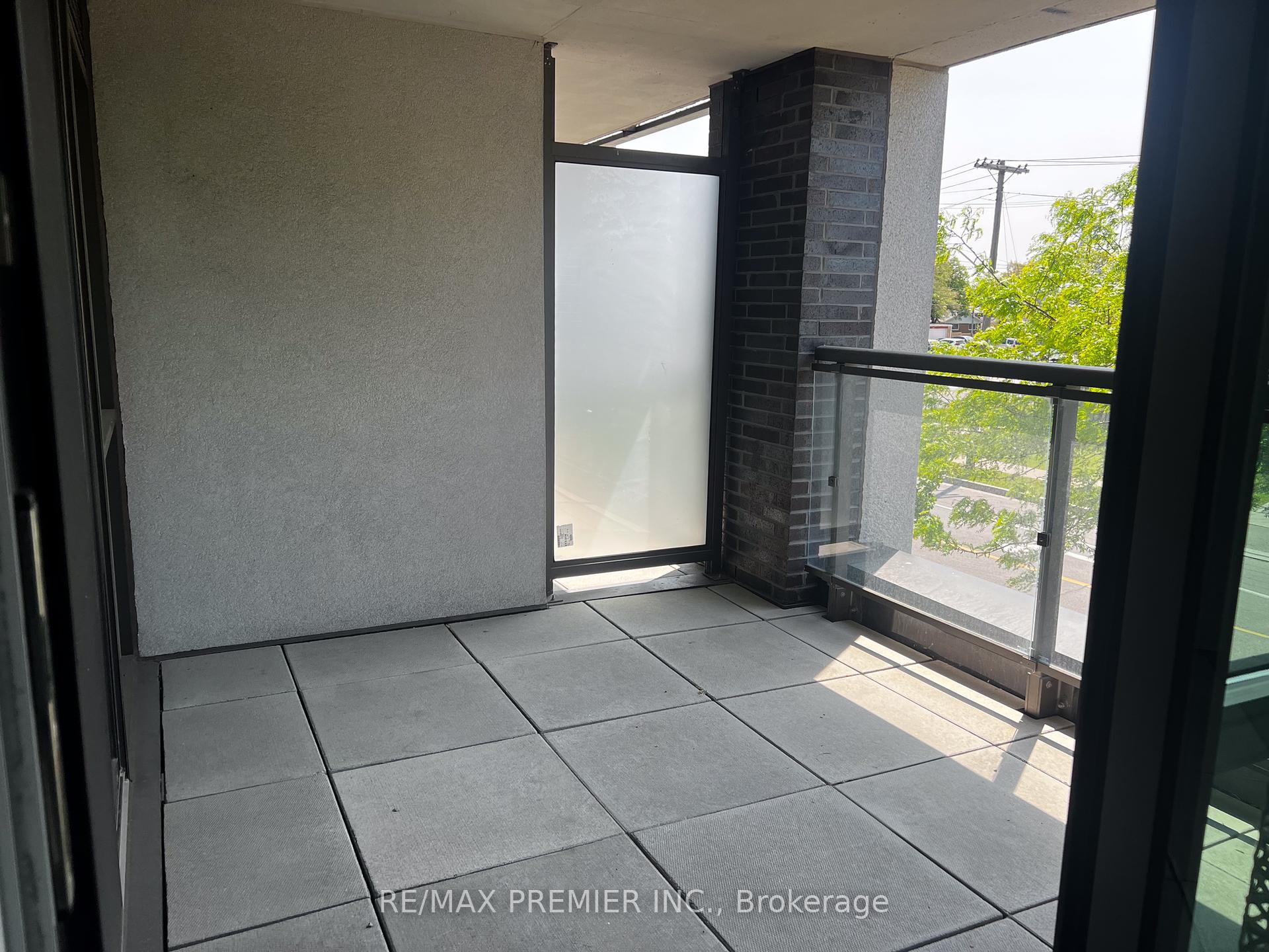 2 Bedrooms Condo at 80 Esther Lorrie, Toronto For sale