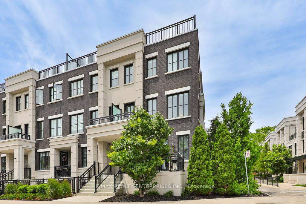 2 Bedrooms Condo at 657 Cricklewood, Mississauga For sale