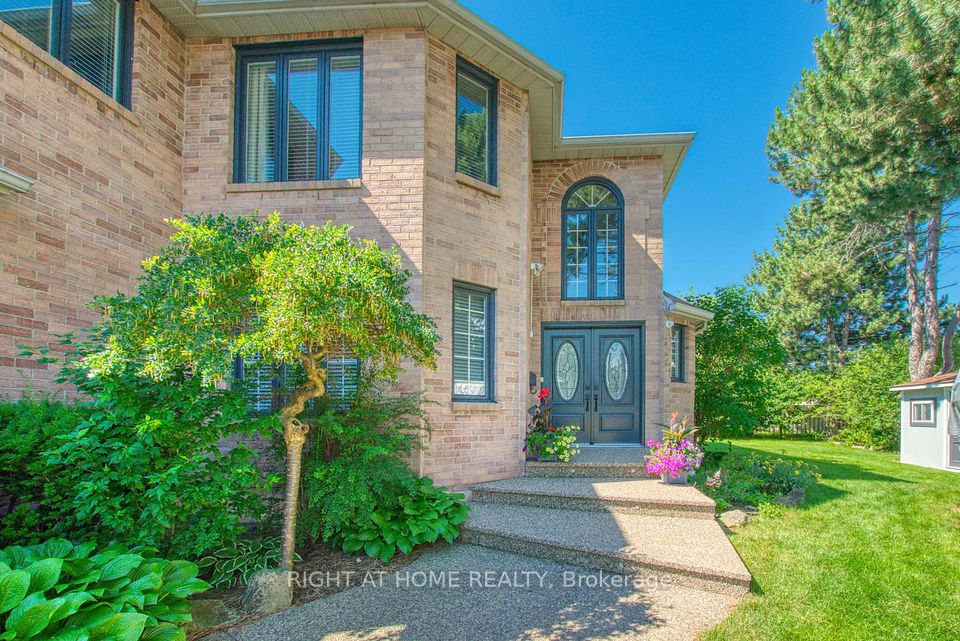 4634 Inverness Boulevard, Mississauga, ON L5M 3L1