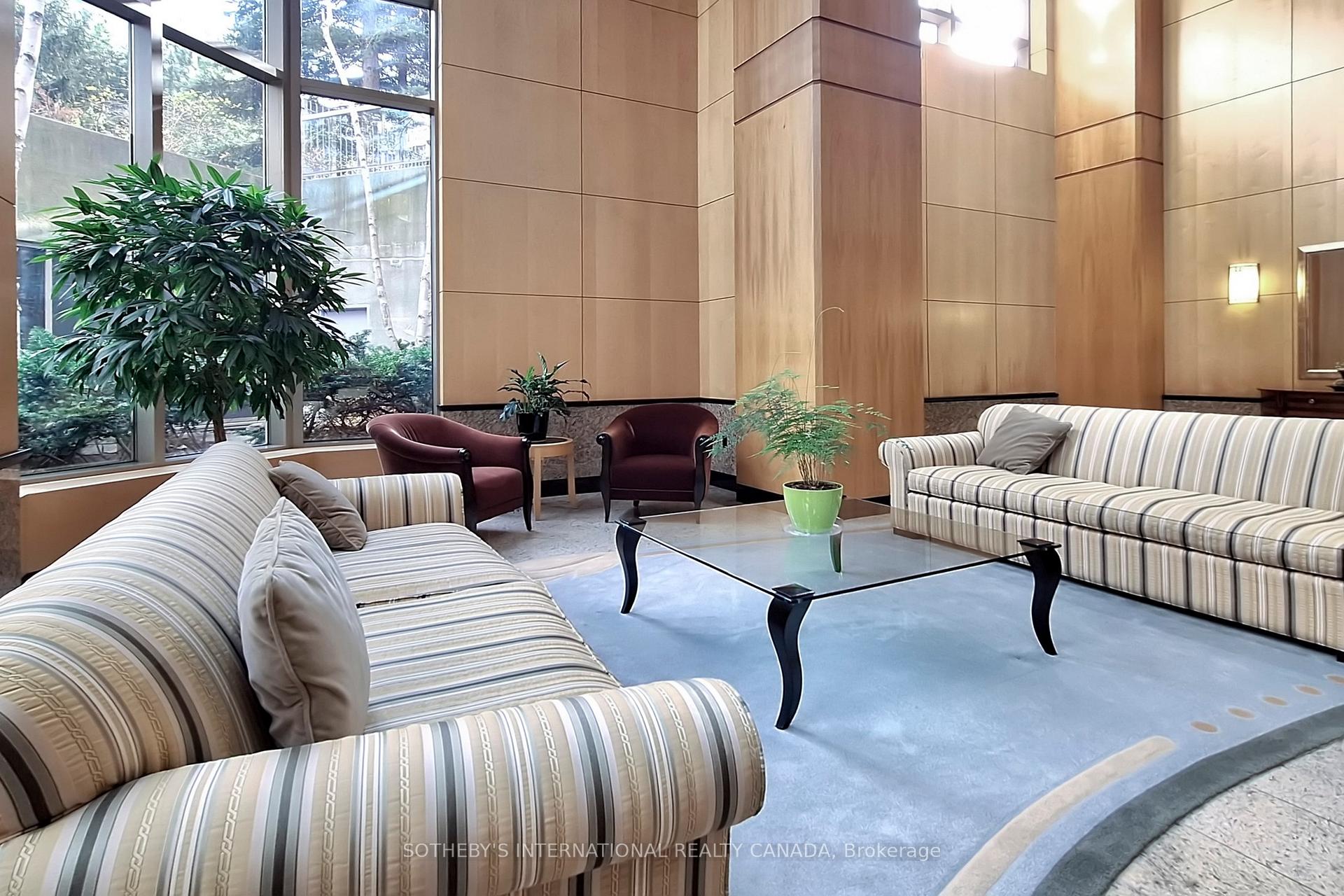 3 Bedrooms Condo at 89 Skymark, Toronto For sale