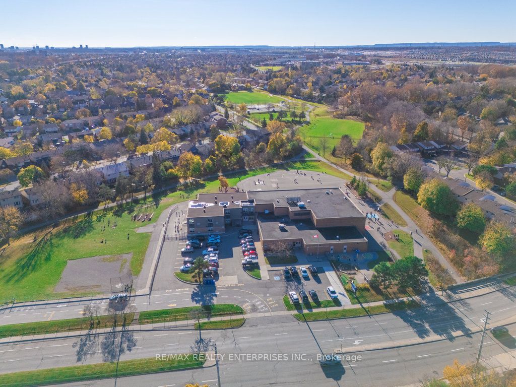 4061 Rolling Valley Drive