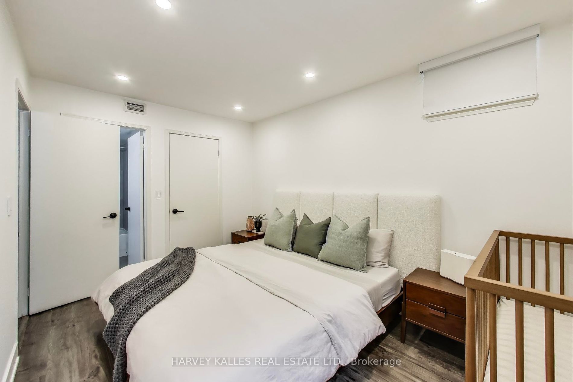 85 Lillian Street 10