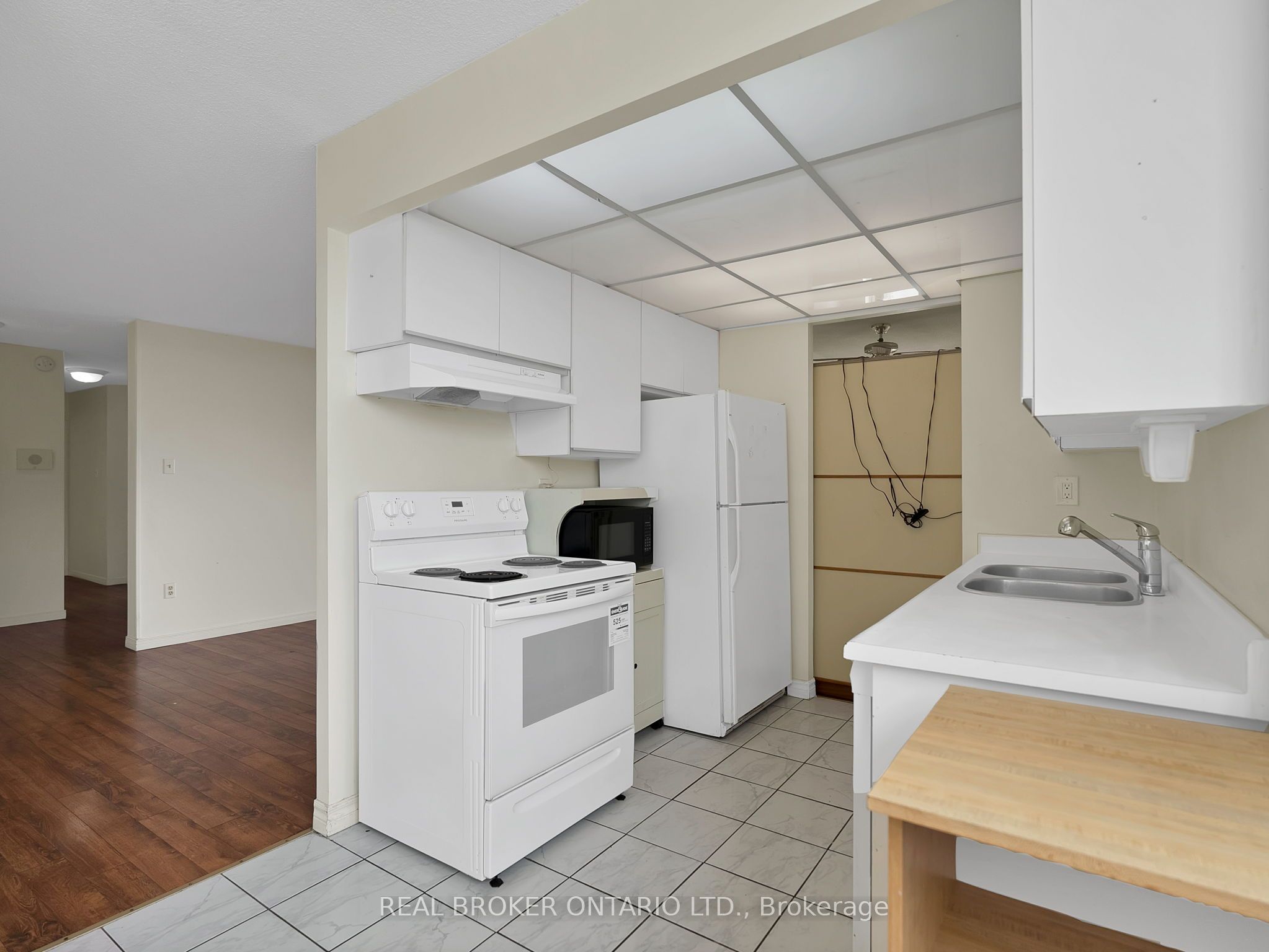3 Lisa Street, #1103
