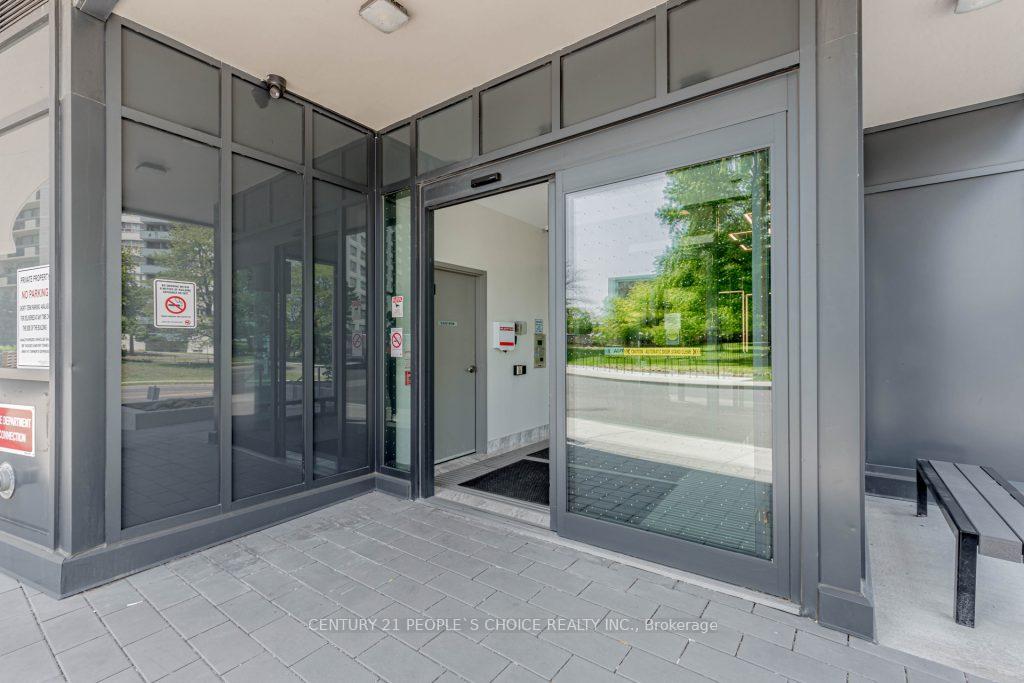 2 Bedrooms Condo at 1461 Lawrence, Toronto For sale