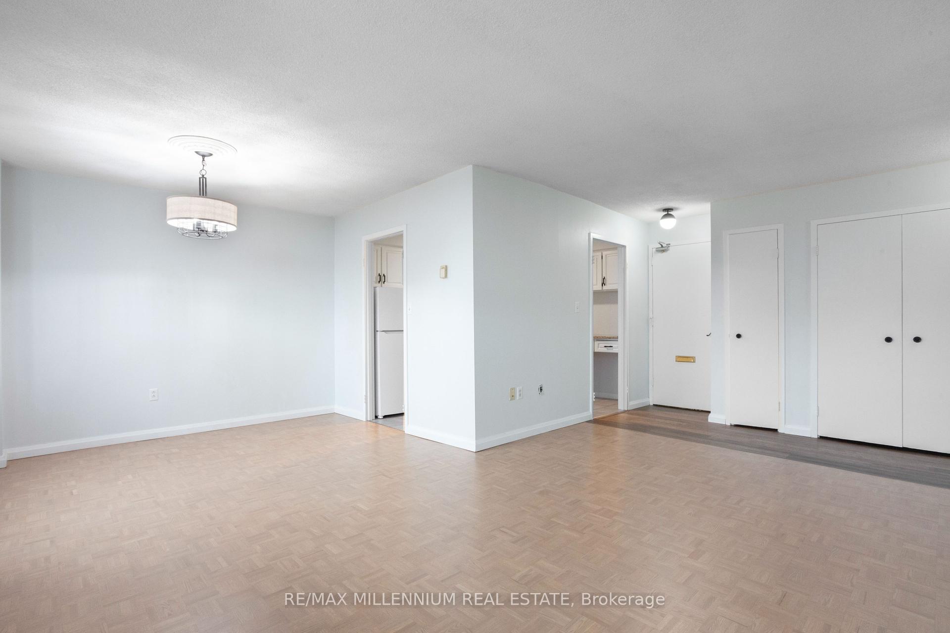 1 Bedroom Co-op at 151 La Rose,  Toronto For sale