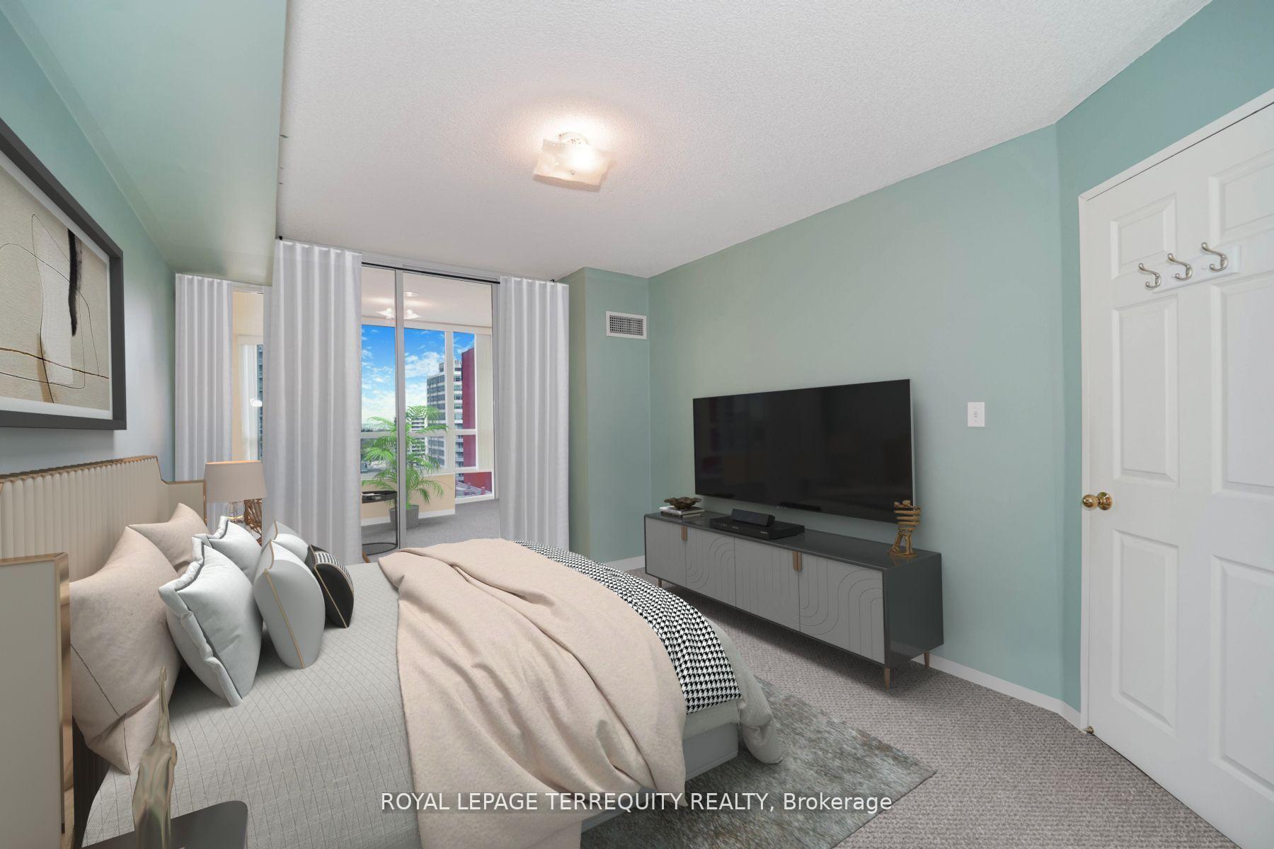 2 Bedrooms Condo at 43 Eglinton, Toronto For sale