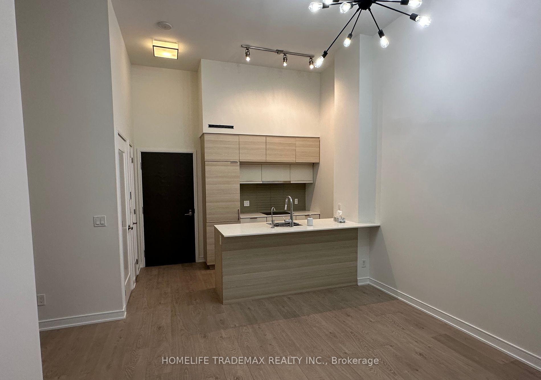 2 Bedrooms Condo at 88 Scott,  Toronto For sale