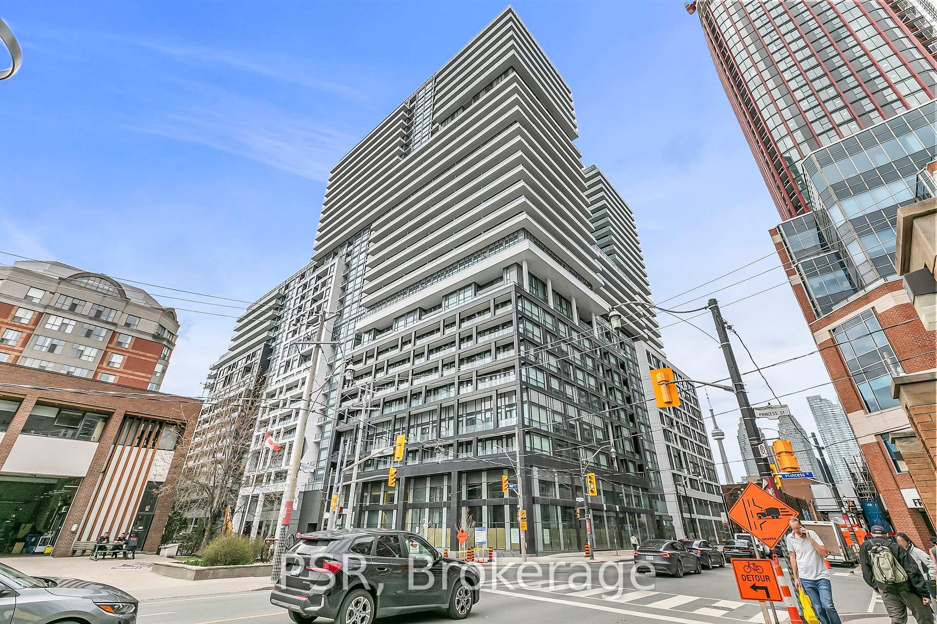 2 Bedrooms Condo at 70 Princess, Toronto For sale