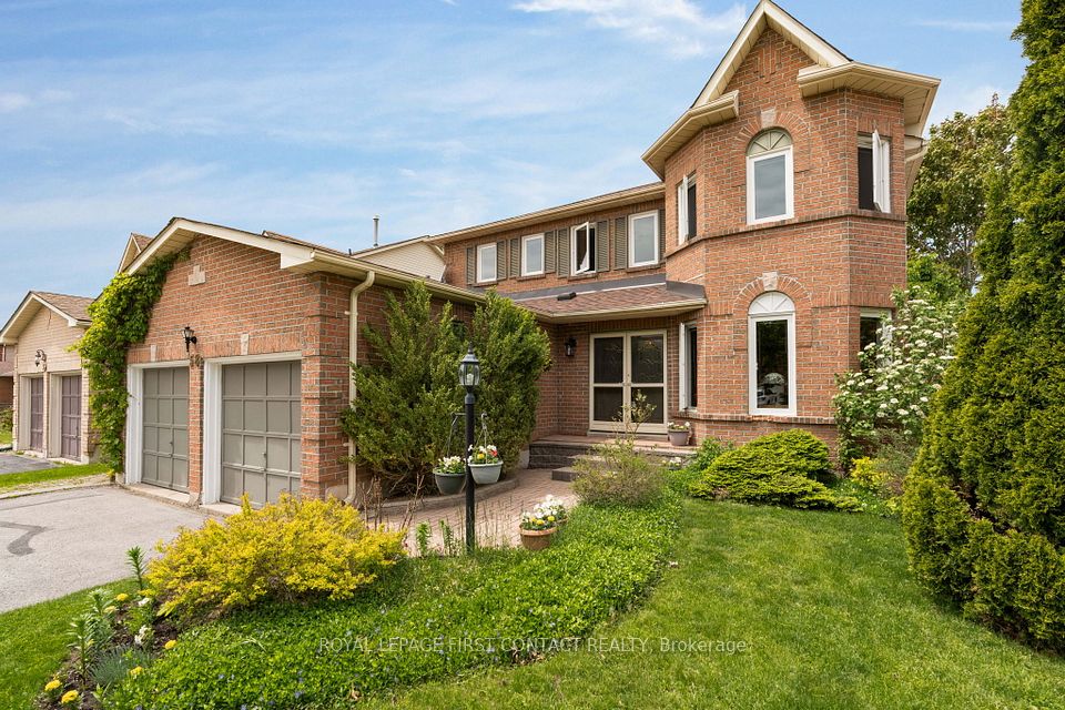58 Mcdougall Drive, Barrie, ON L4N 7H6