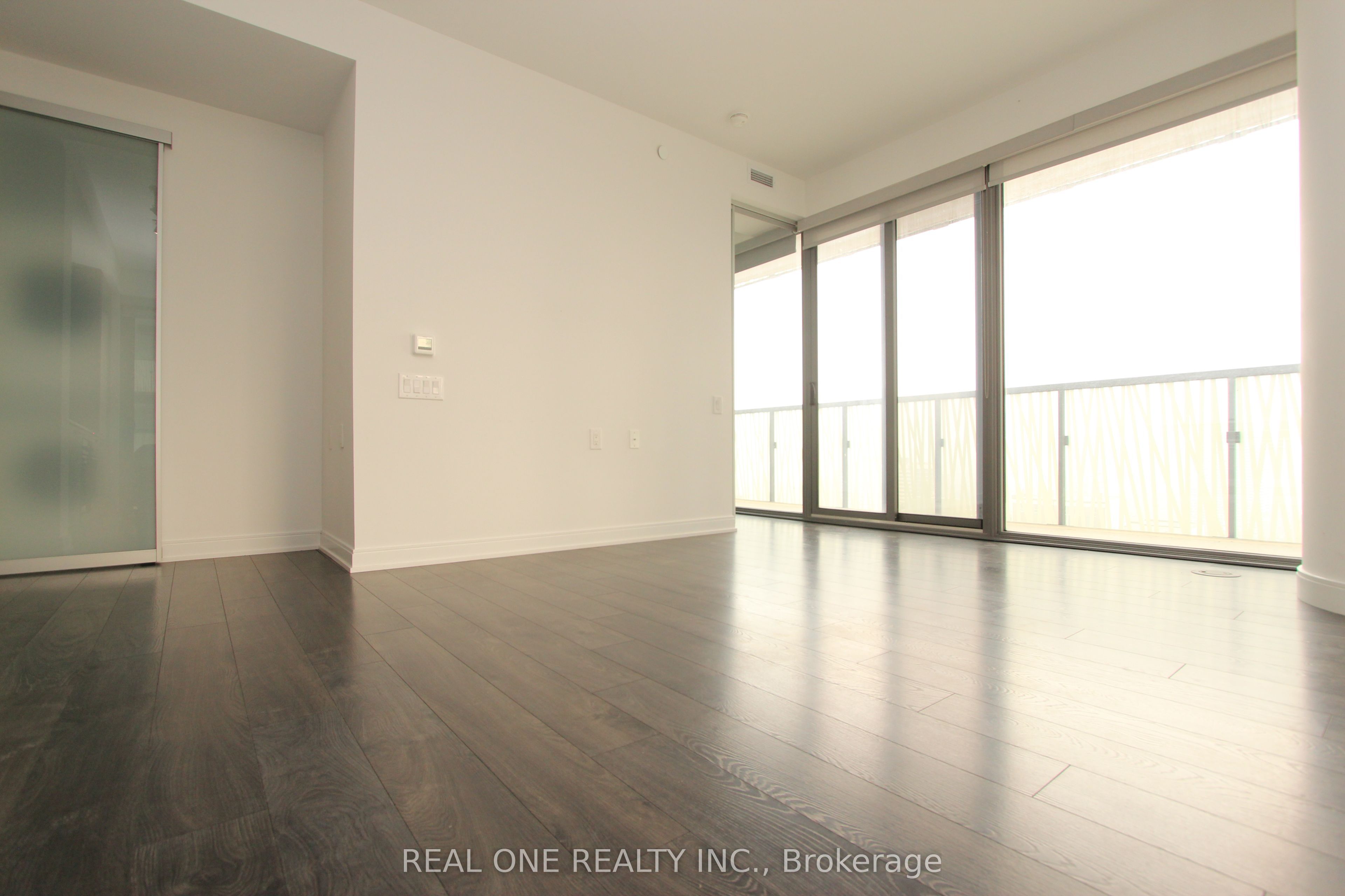 50 CHARLES Street E, #2605