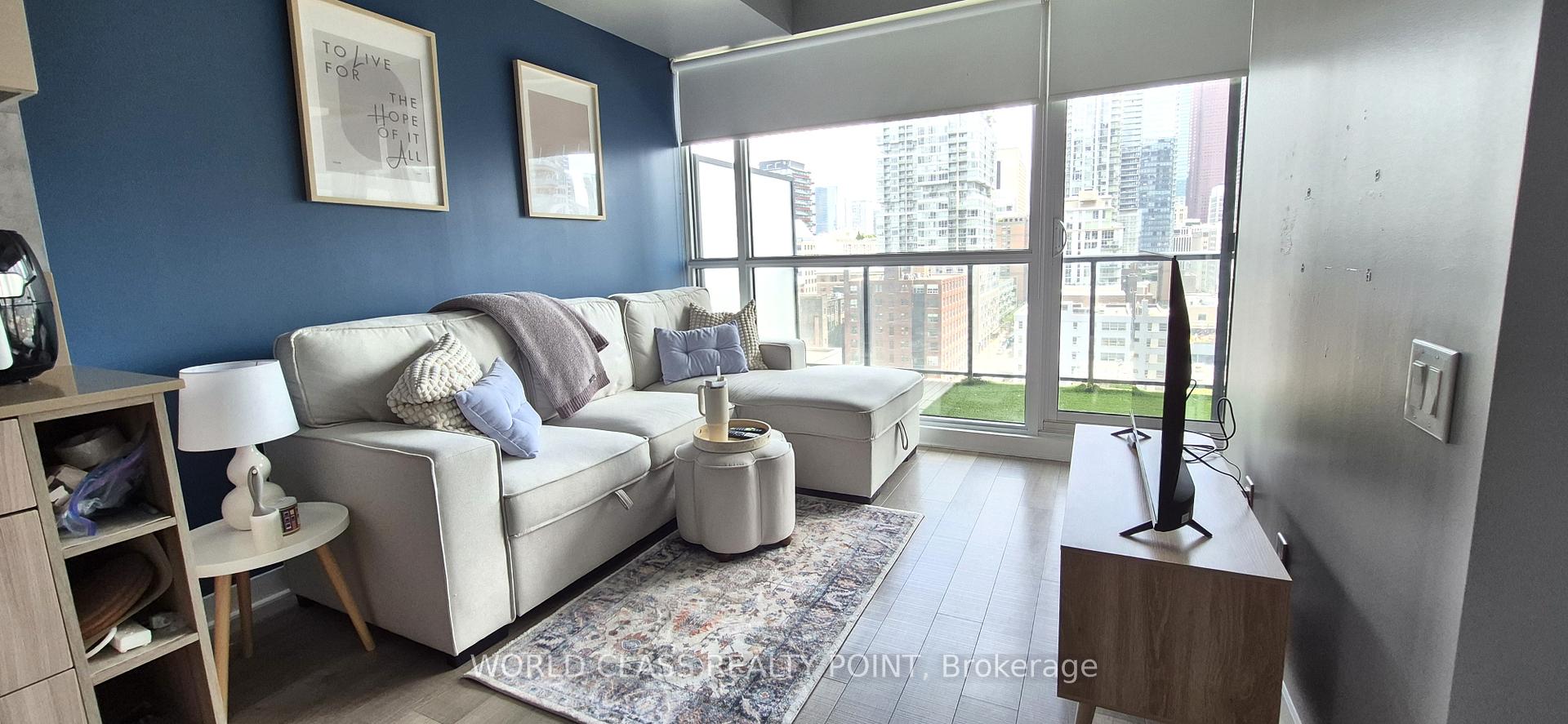 1 Bedroom Condo at 290 Adelaide, Toronto For sale