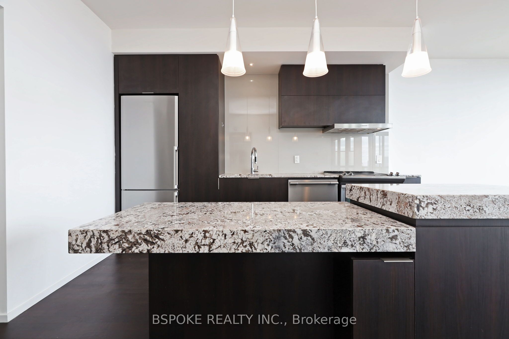 101 Charles Street E, #4402