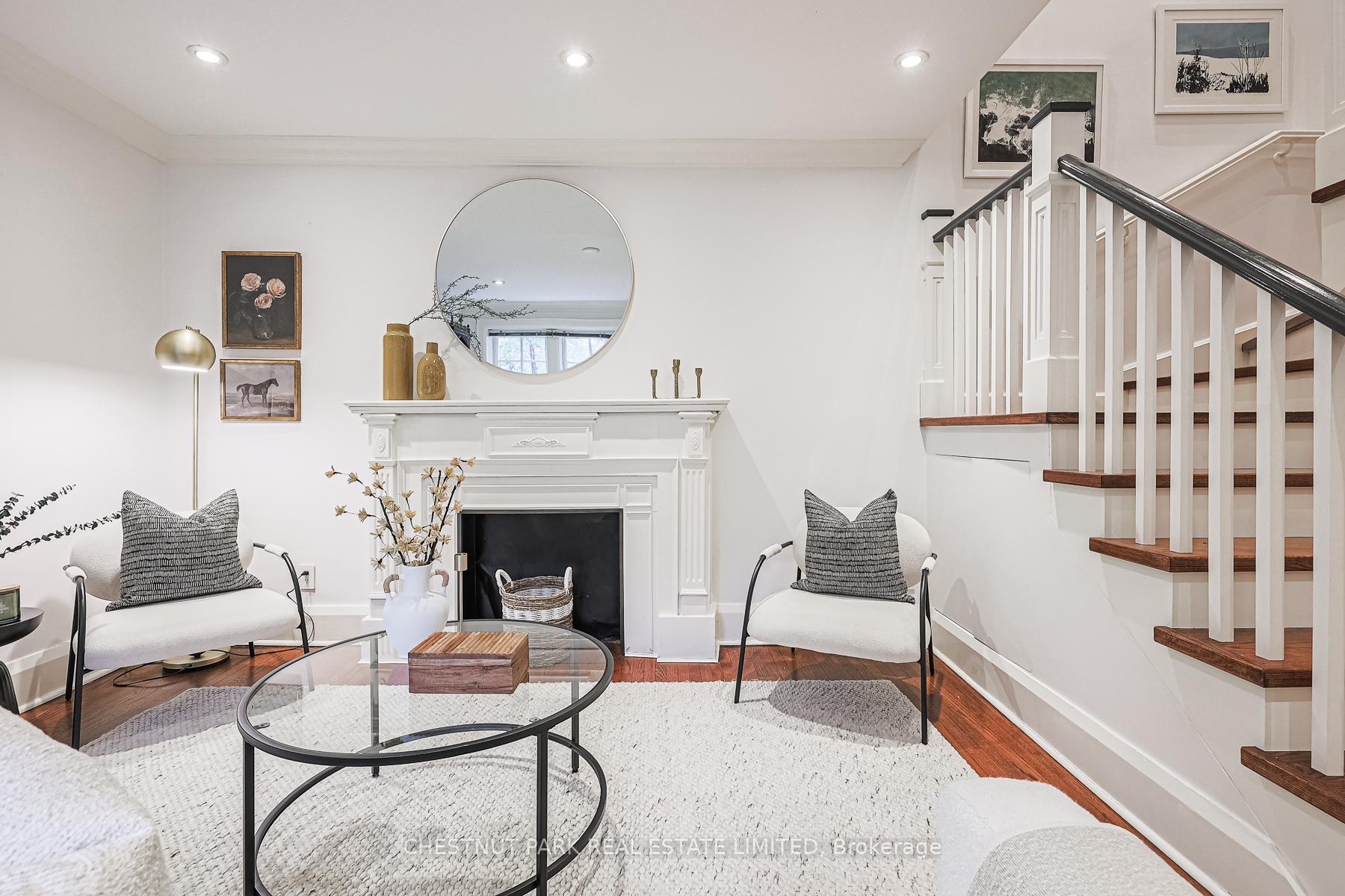 4 Bedrooms Condo at 480 Oriole, Toronto For sale
