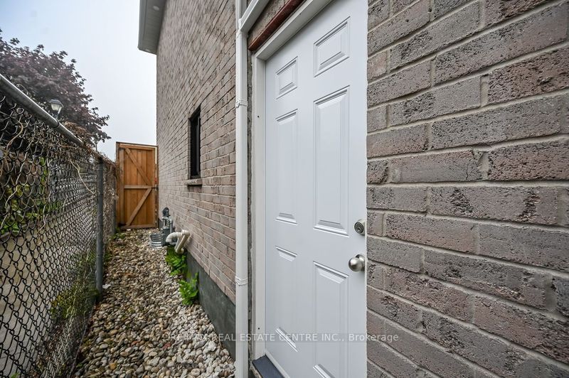 31 Joseph Court