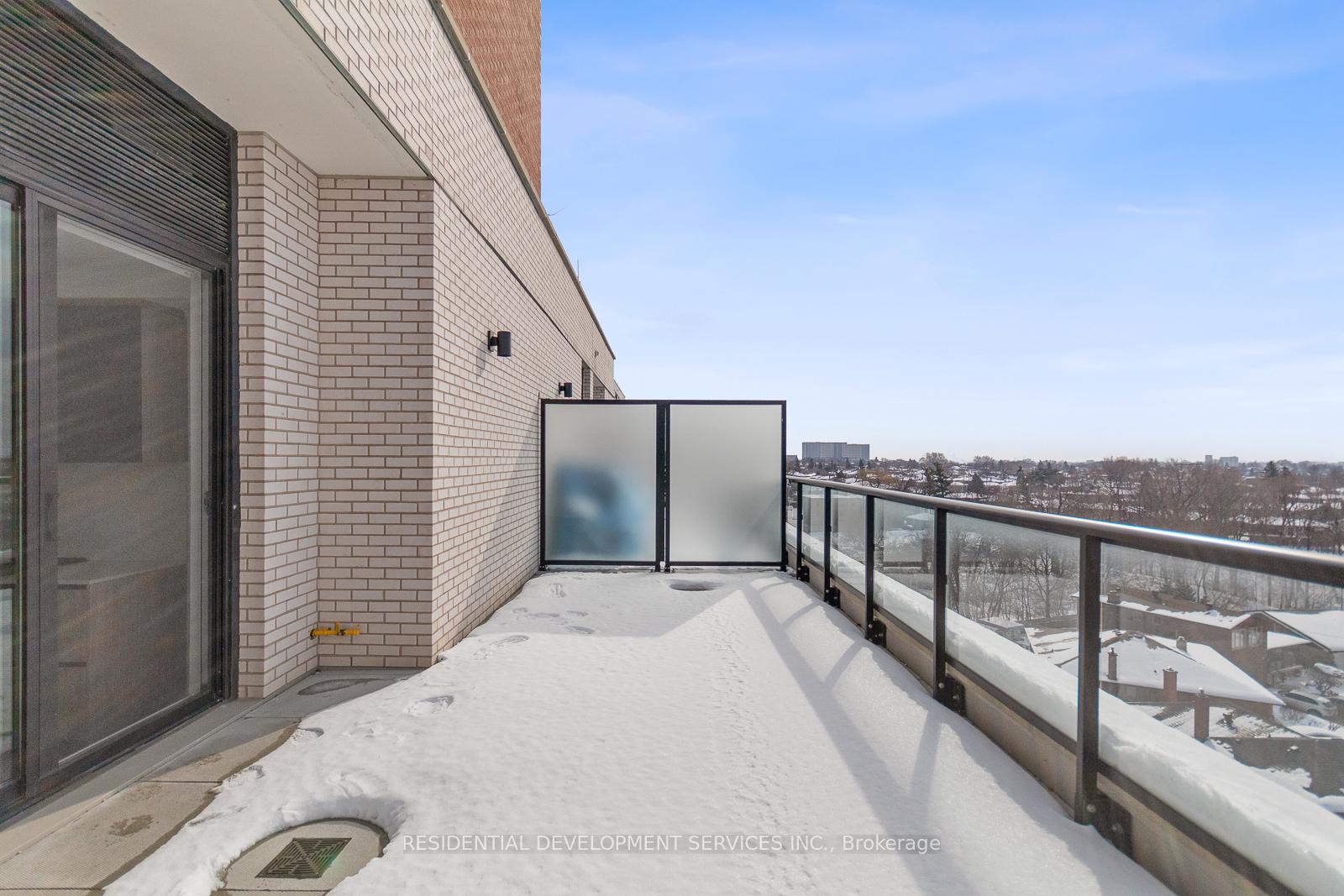 3 Bedrooms Condo at 3100 Keele,  Toronto For sale