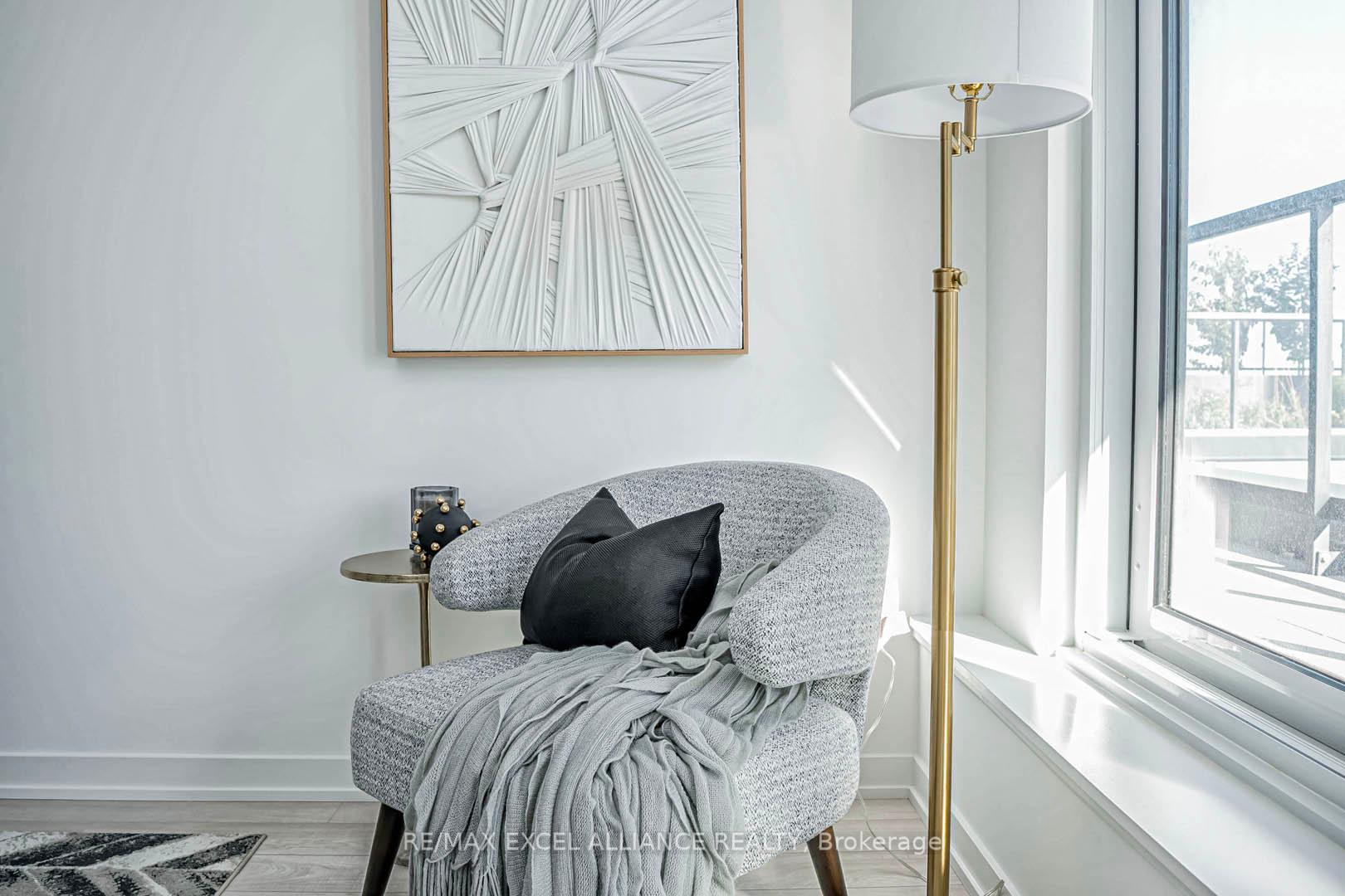 2 Bedrooms Condo at 50 Power,  Toronto For sale